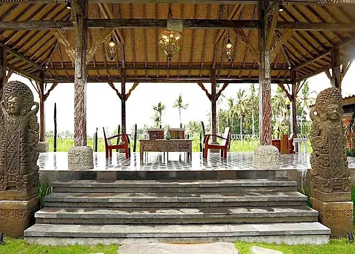 Nauna Bali Singapadu Tengah