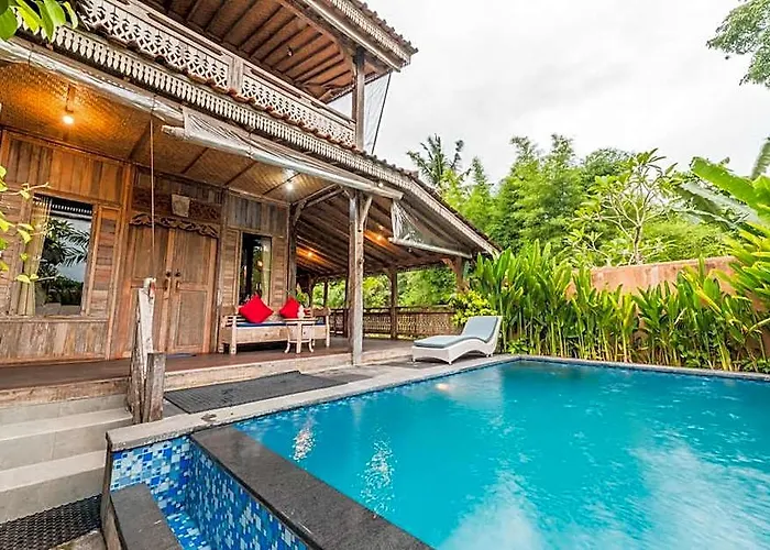 Nauna Bali Singapadu Tengah