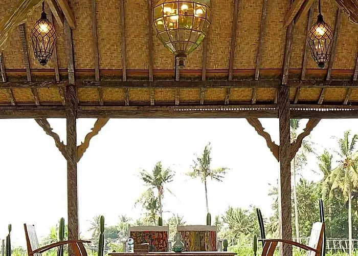 فندق Nauna Bali 4*